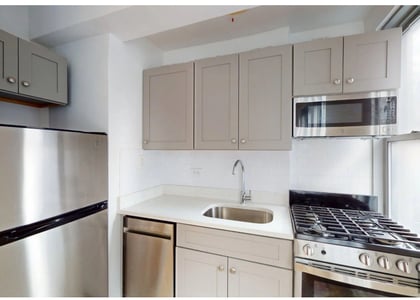 East 38th street  - Photo 1