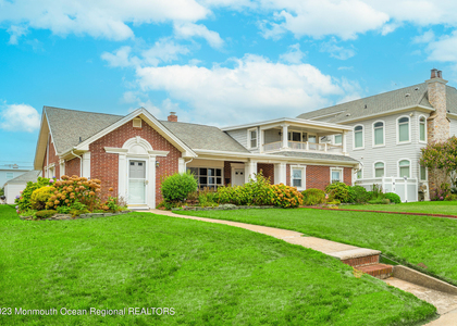 4 Washington Avenue - Photo 1