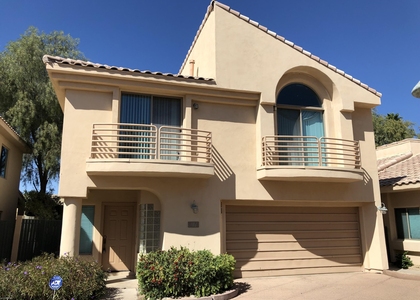 6510 S Hazelton Lane - Photo 1