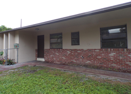 1505 N 57th Terrace - Photo 1