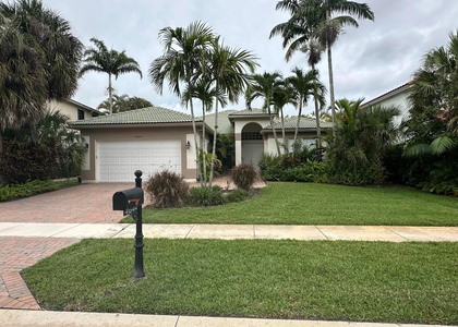 4644 Windward Cove Lane N - Photo 1