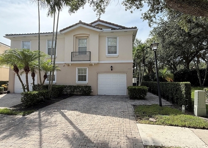 230 Fortuna Drive - Photo 1