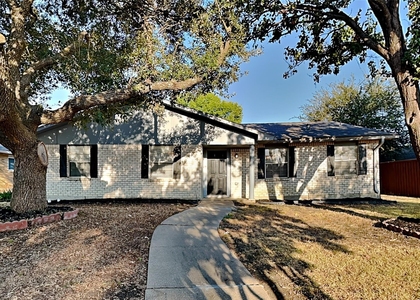 3905 Branch Hollow Drive - Photo 1
