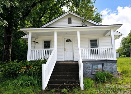 1641 Berkley Street Sw - Photo 1