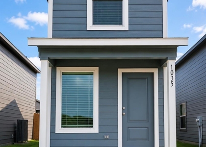 1035 Bishop Creek Drive - Photo 1