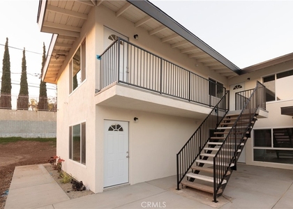 651 Ward - Photo 1