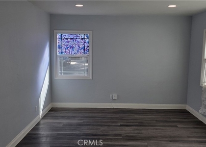 1498 Powell Way - Photo 1