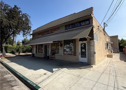 736 S Adams - Photo 1