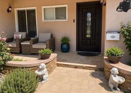6600 Callicott Avenue - Photo 1