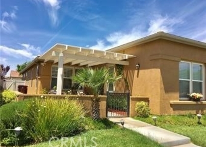 125 Thistle - Photo 1