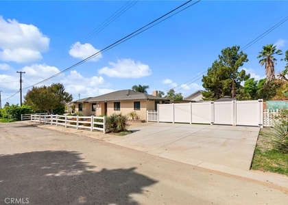 7420 Ivy Lane - Photo 1