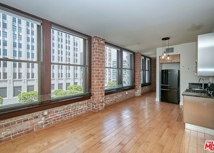 460 S Spring Street - Photo 1