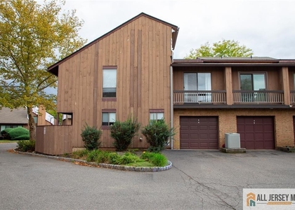 112 Bluebird Drive - Photo 1