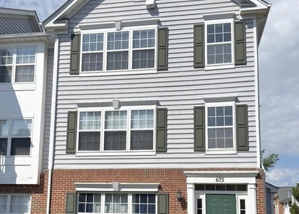 675 Constellation Square Se - Photo 1