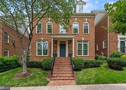1405 Buena Vista Avenue - Photo 1