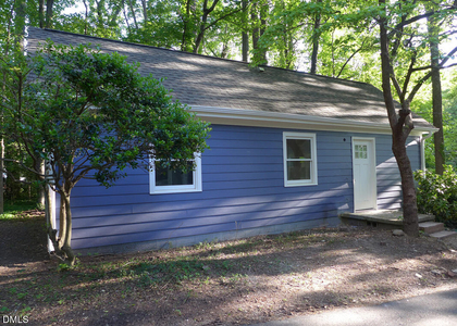 904 E Franklin Street - Photo 1