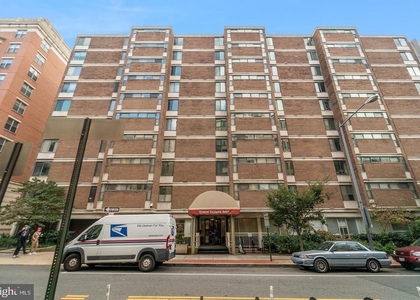 1420 N Street Nw - Photo 1