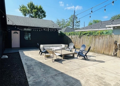 1403 Newfield Ln - Photo 1