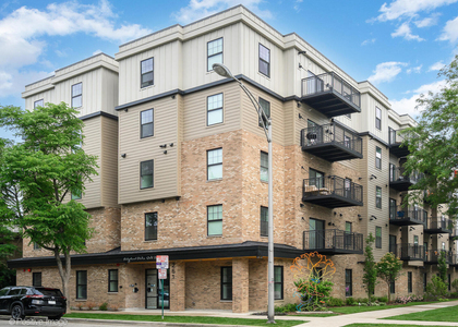 261 Washington Boulevard - Photo 1