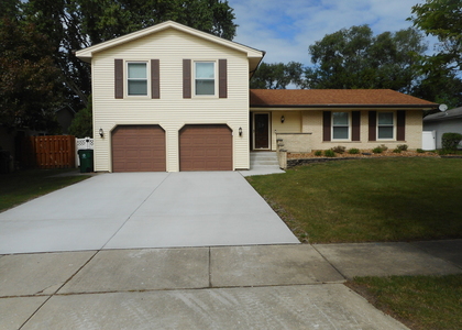207 Downing Drive - Photo 1