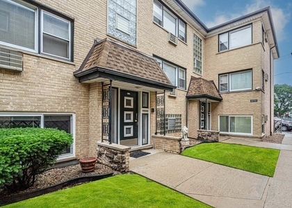 6747 N Olmsted Avenue - Photo 1