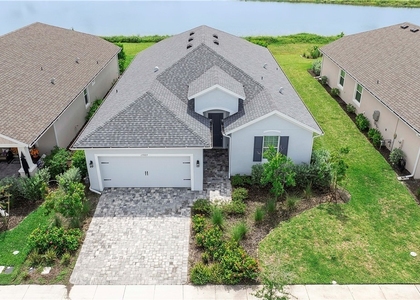15927 Mulrion Boulevard - Photo 1