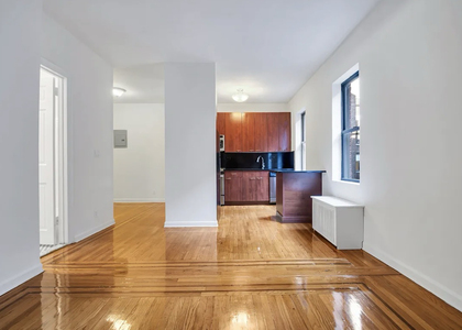 121 Madison Avenue - Photo 1