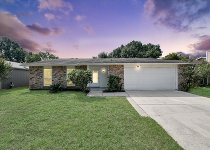 16835 Kilwinning Drive - Photo 1
