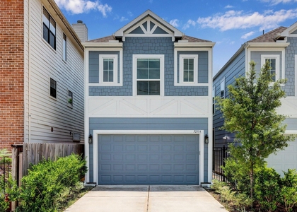 5233 Larkin Street - Photo 1