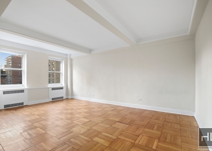 Park Avenue - Photo 1