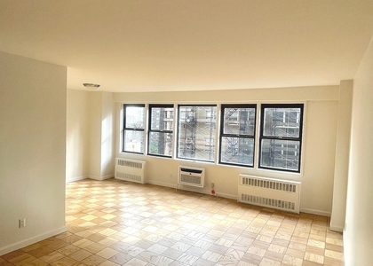 East 36 Street - Photo 1