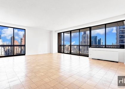 East 58th Street - Photo 1