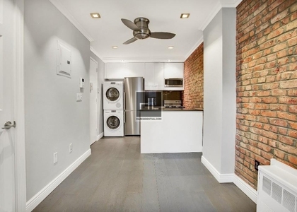 East 5 Street - Photo 1