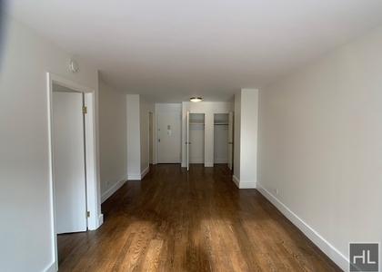 East 63 Street - Photo 1