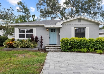 4202 W Palmira Avenue - Photo 1