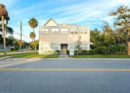 22 S Clyde Avenue - Photo 1