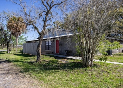 2321 Sw 31 Place - Photo 1