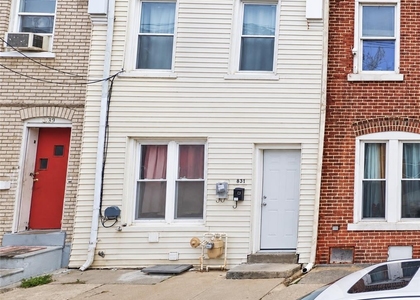 831 N Jordan Street - Photo 1