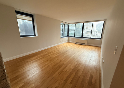 West 48th Street - Photo 1