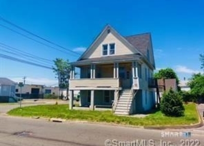 784 Honeyspot Road - Photo 1