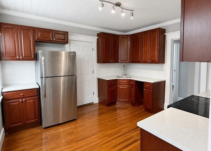 207 Helen Street - Photo 1