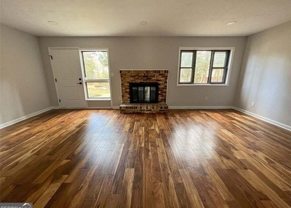 2700 Twigg Circle Se - Photo 1