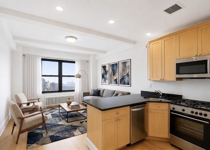 2nd Avenue - Photo 1