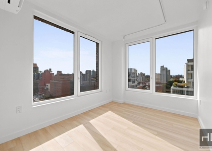 Fourth Avenue - Photo 1