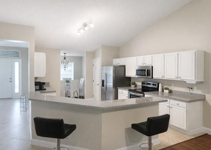 2256 Sw Franklin Street - Photo 1