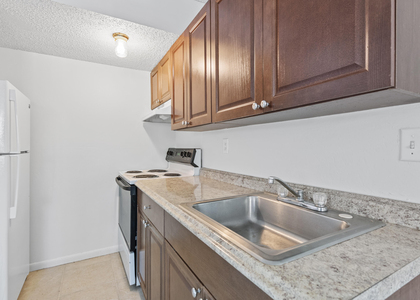 2054 Nw 43rd Terrace - Photo 1