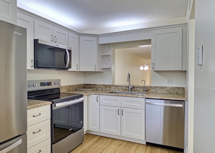 2845 Sw 22nd Avenue - Photo 1