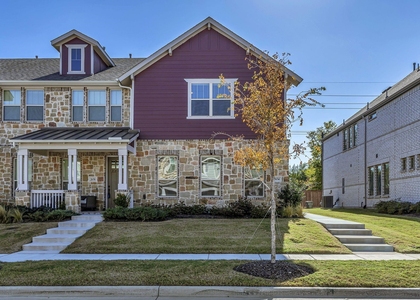 2654 Settlers Place - Photo 1