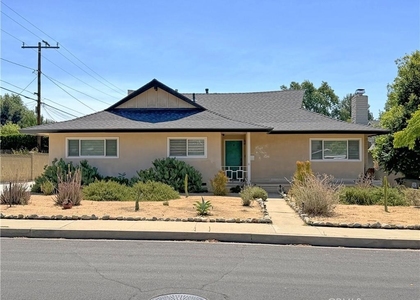 840 Northwestern - Photo 1