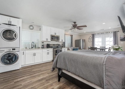 1821 Brookline - Photo 1
